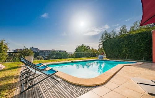 Saint-Laurent-du-Var House | Beach Front Home In Saint-Laurent-Du-Var