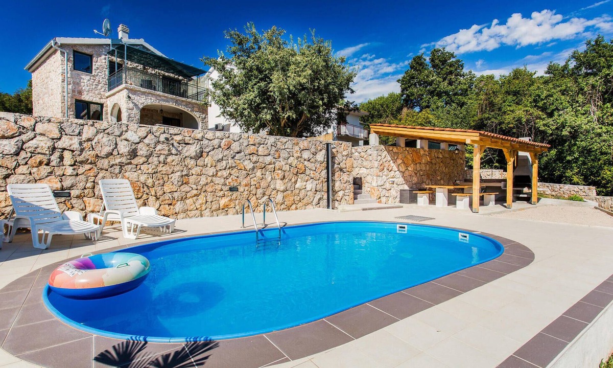 Risika House | Beach front home in Krk