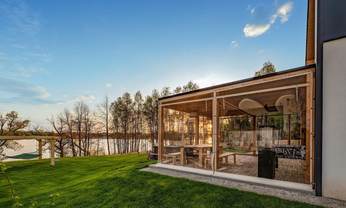 Gmina Brzuze House | Beach front home in Ostrowite with WiFi