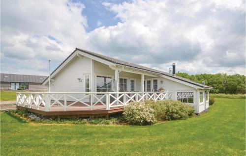 Vinderup House | Beach Front Home In Vinderup With Sauna