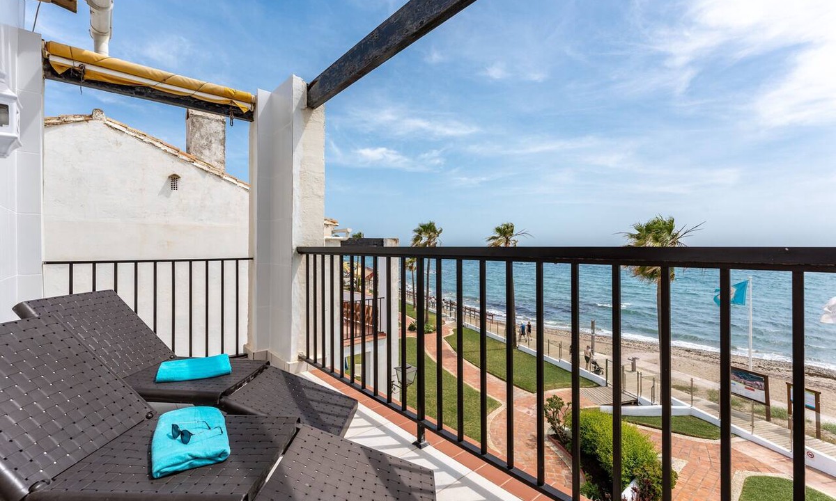 Sitio de Calahonda Apartment | Beach Front house - Full Sea view - Dona Lola Beach Resort - Marbella - Mijas