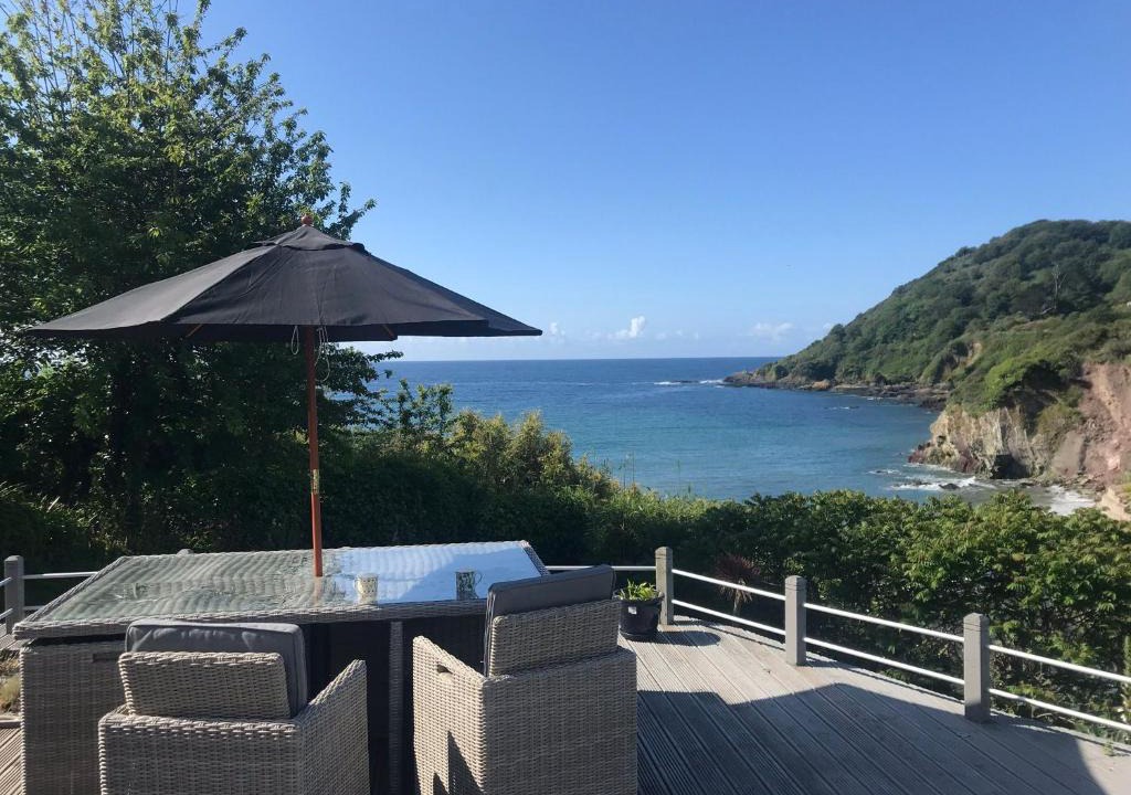 Talland House | Beach Front House with Stunning Sea Views and Free Parking