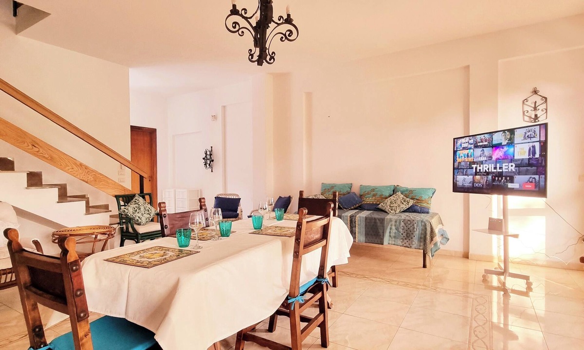 Falerna House | [BEACH FRONT] on three floors with garden