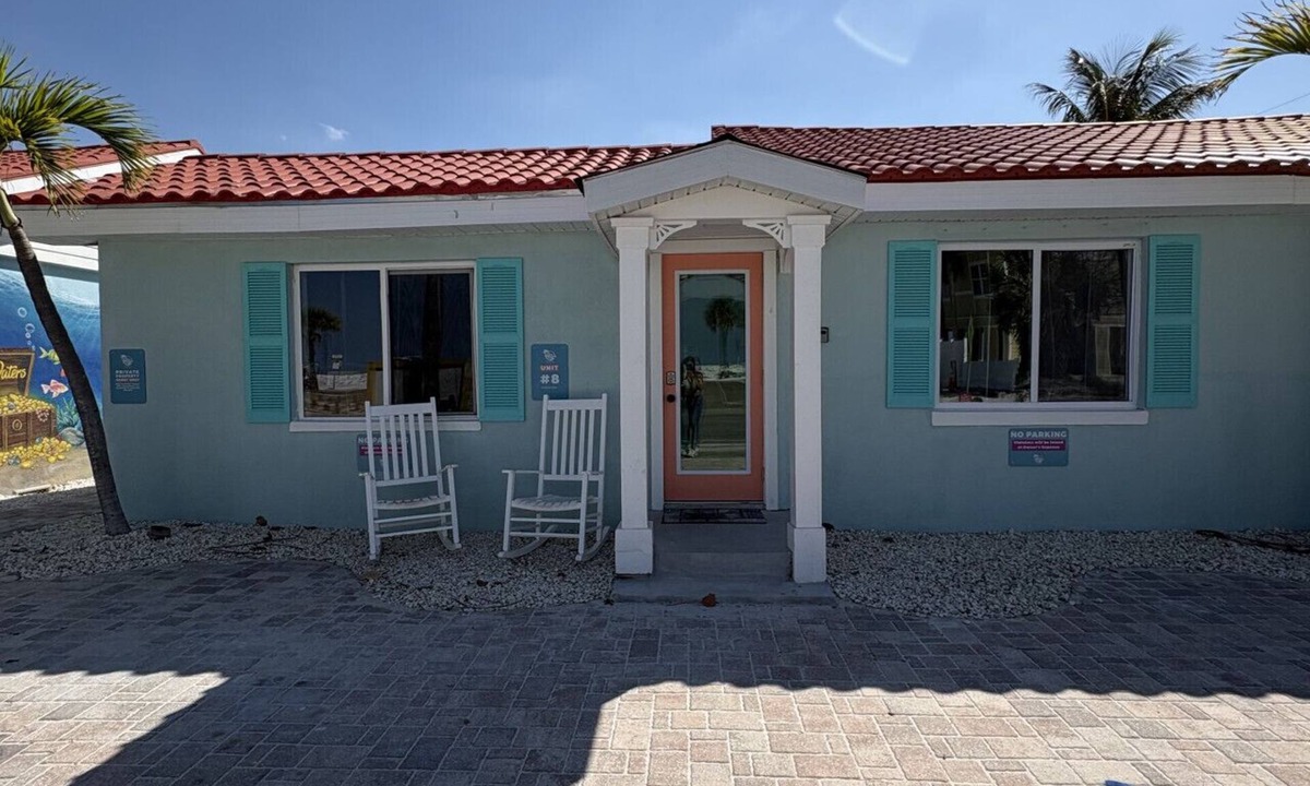 Sunset Beach Hotel | Beach front renovated cottage #8