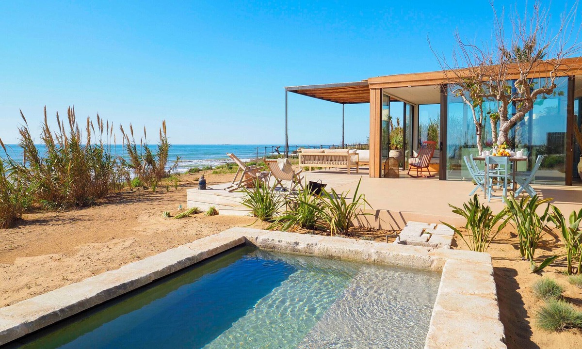 Santa Maria del Focallo Villa | Beach front villa in Ispica, Sicily