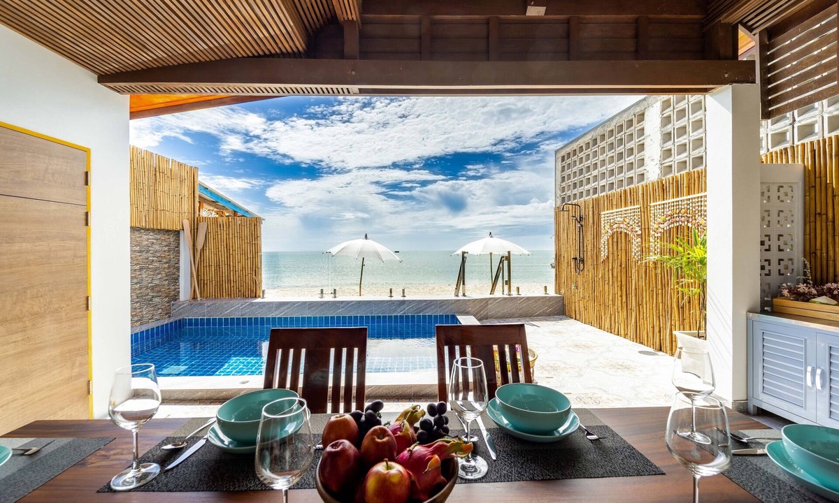 Hua Hin Villa | Beach Front Villa with 3 Bedrooms - CA3