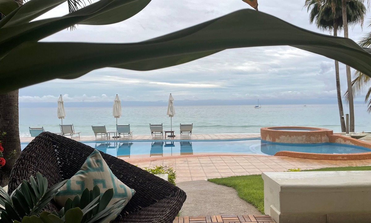 Emiliano Zapata Condo | BEACH GETAWAY! Luxury Beachfront Condo in Punta de Mita!