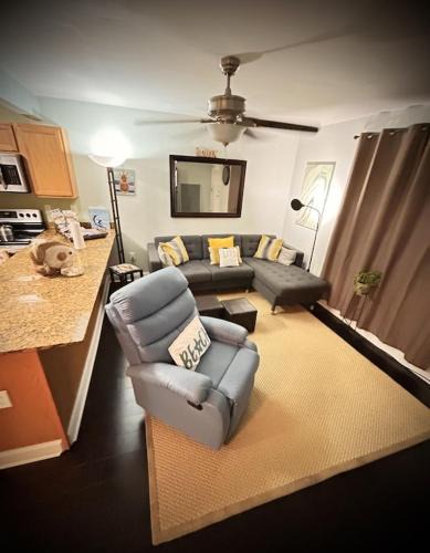 Biloxi Apartment | Beach getaway