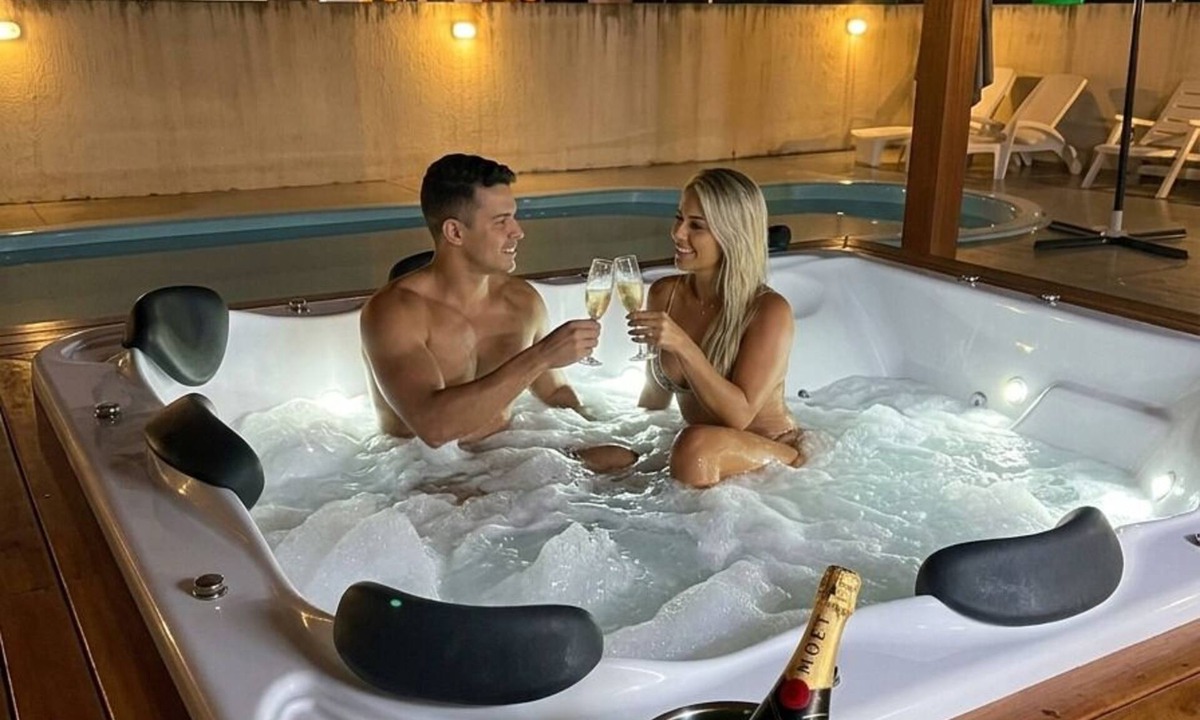 Governador Celso Ramos House | Beach house in Palmas with jacuzzi and spa, sleeps up to 23 people (price to be arranged).