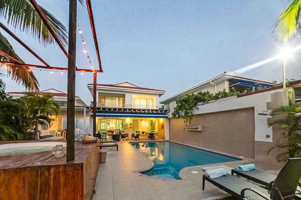 Arroyo de Piedra House | Beach house and Private pool