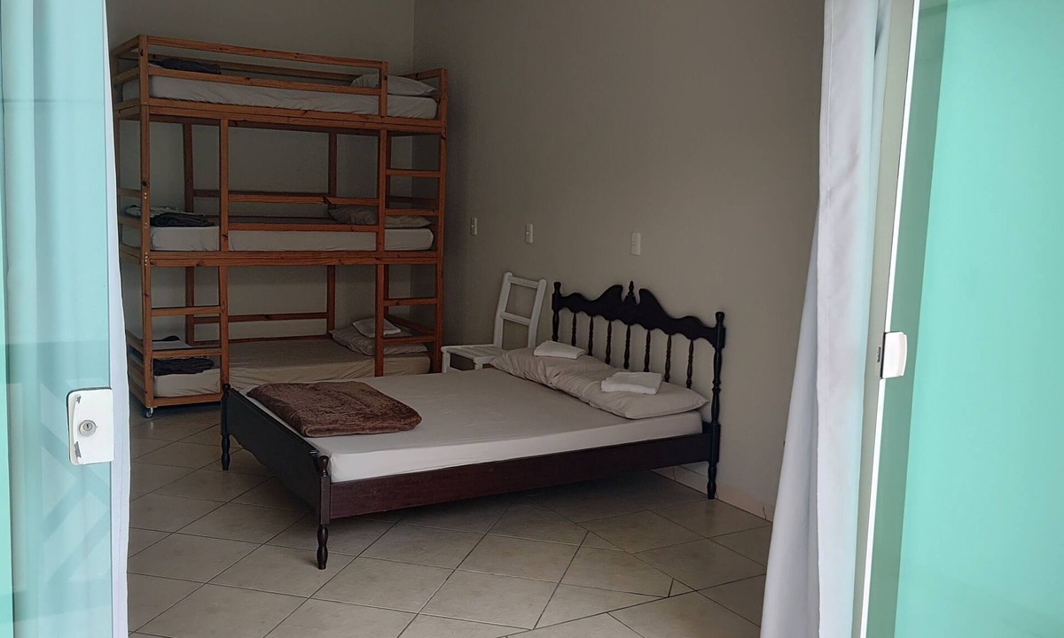 Itacolomi House | Beach house for families of up to 23 people in Piçarras/Beto Carrero