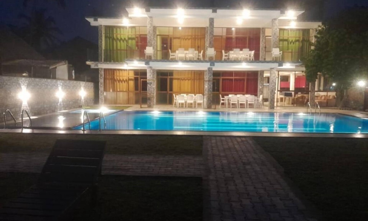 Thalaramba Villa | Beach House