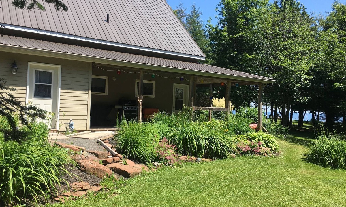 Cardigan House | Beach House with Private Beach - Available year round