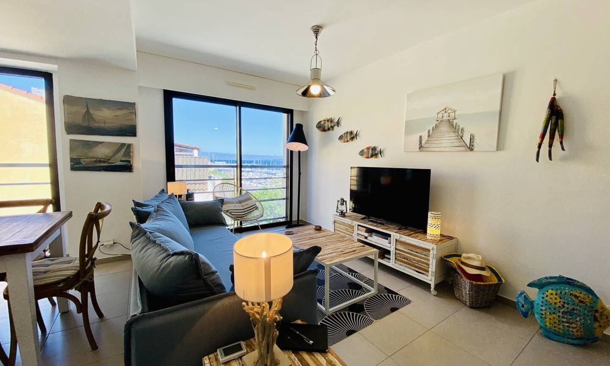 Propriano Apartment | Beach side sea view