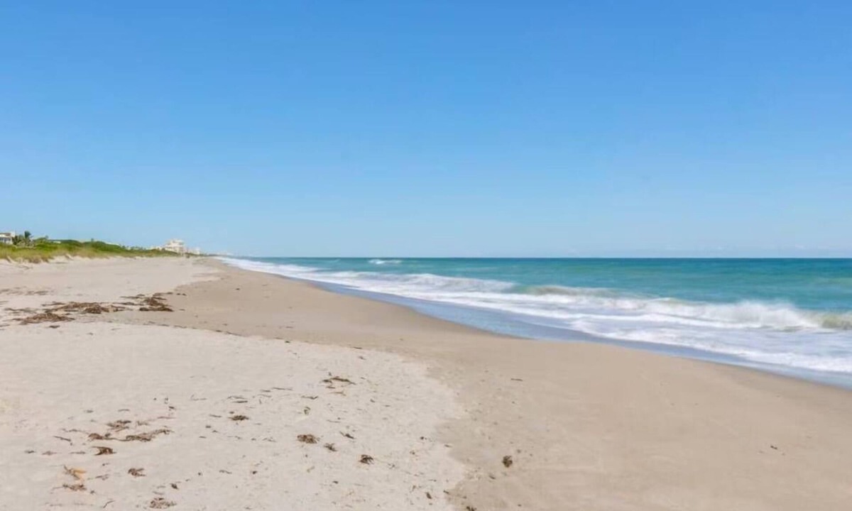 Indialantic By The Sea Resort | Beach Time Retreat: Enjoy the Comforts of Coastal Living