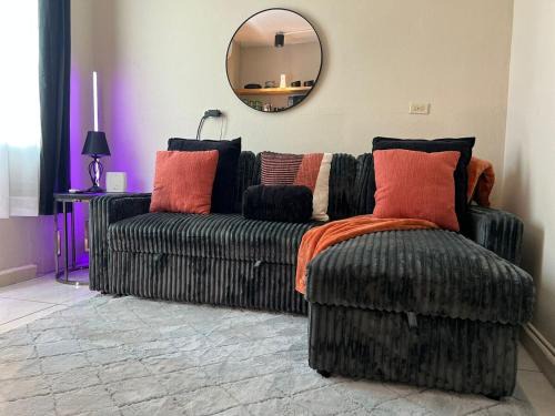 La Pared Apartment | Beach Town 1B Apartment with Social Tropical Vibe - Walk to Beach & Restaurants