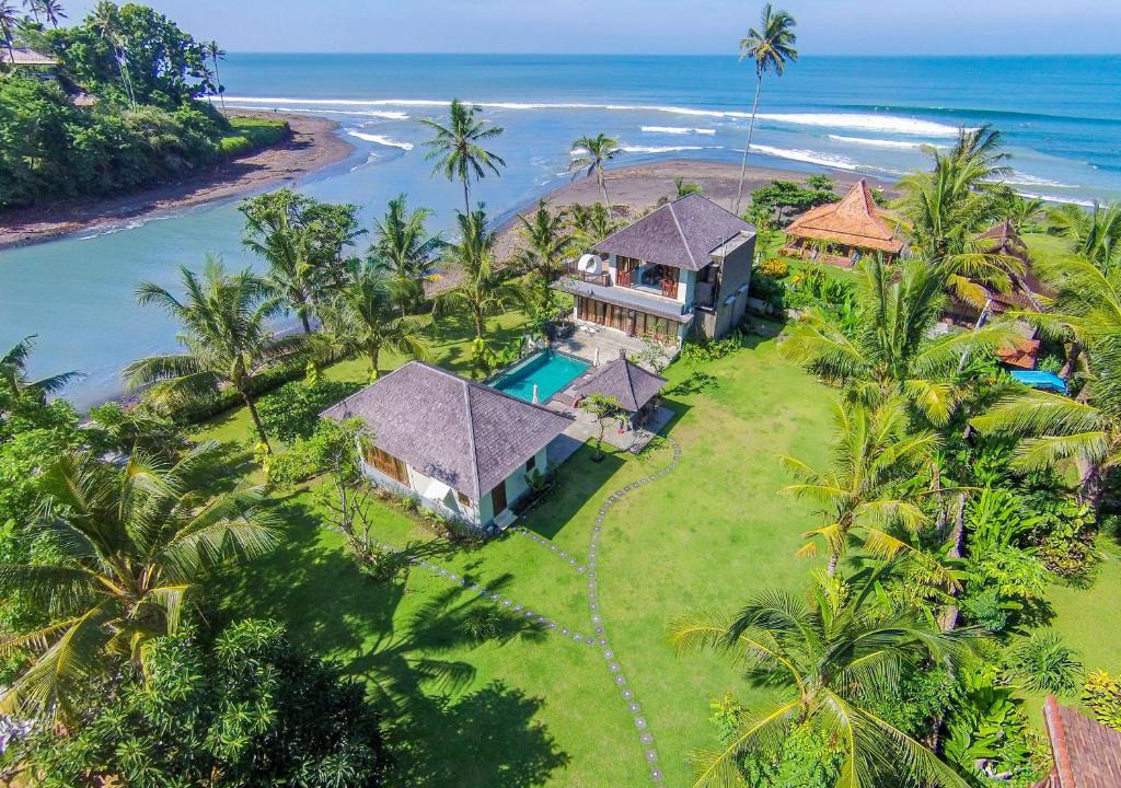 West Selemadeg Villa | Beach Villa Balian