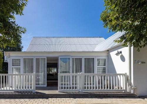 Onrus House | Beachcomber's Rest