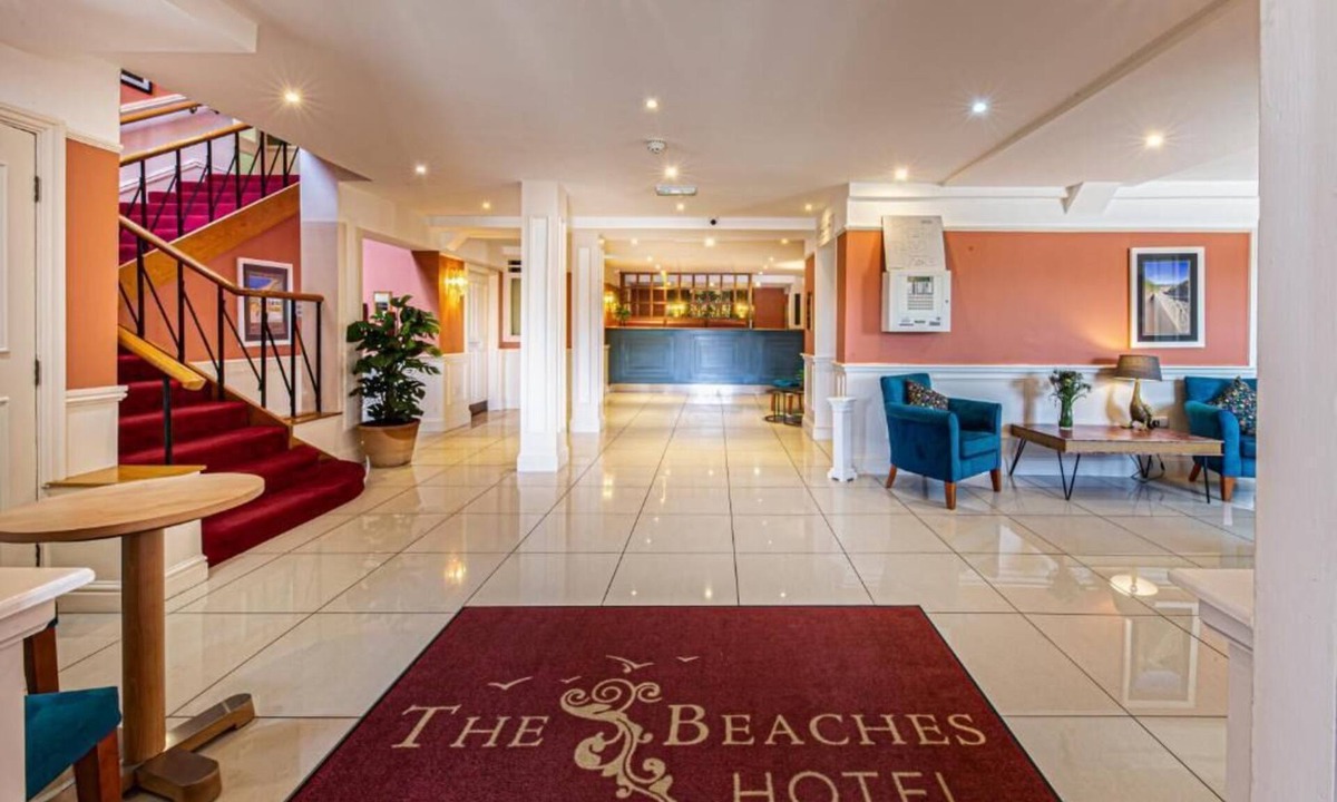 Prestatyn Hotel | Beaches Chalets