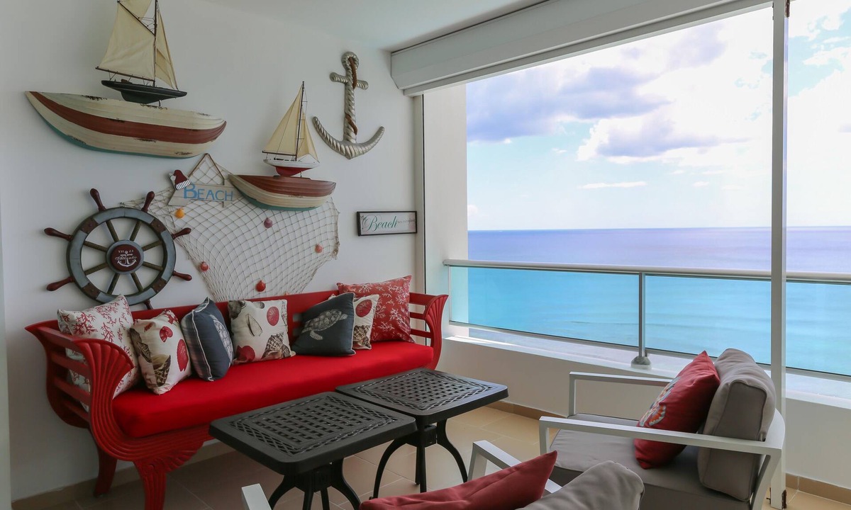 Villas Del Mar Apartment | Beachfront 11th Floor| Amazing view| King Bed!