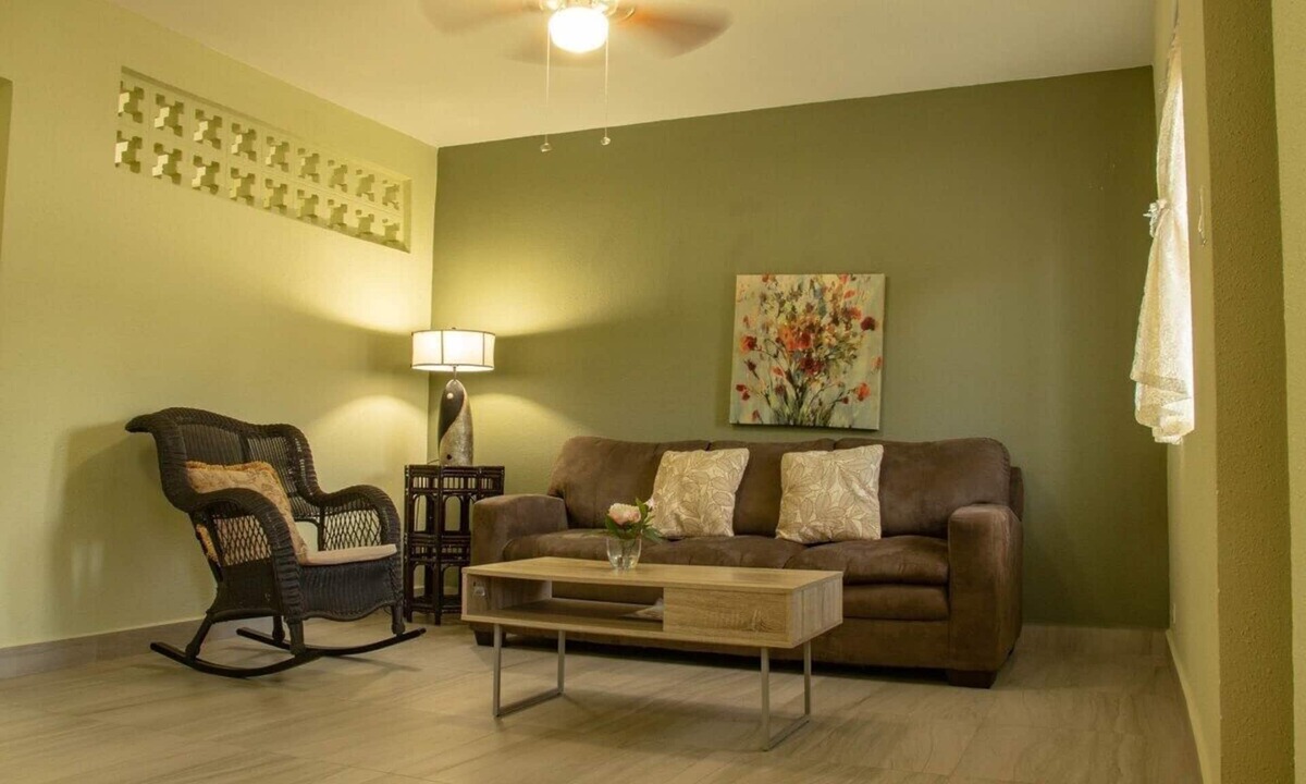 Tamuning Apartment | Beachfront 1BR - Unit 202 Ocean Villa