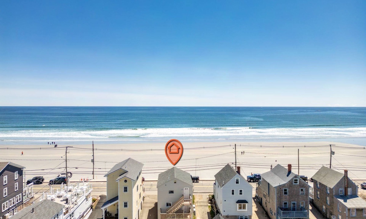 York Beach House | Beachfront | 20 Steps to Long Sands | Ocean Views