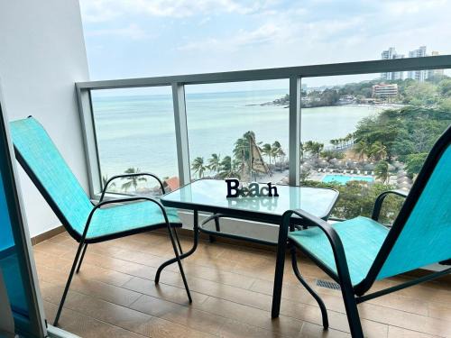 Nueva Gorgona Apartment | Beachfront 2BR Ocean view Balcony 3 Pools