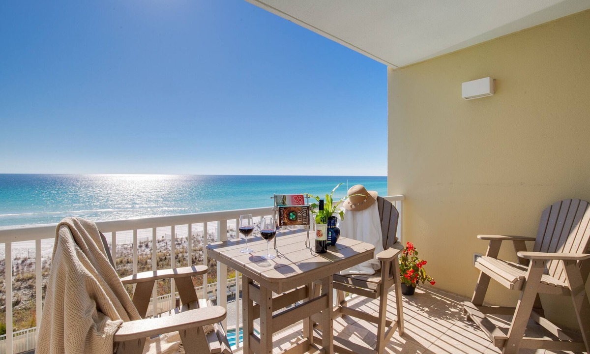 Fort Walton Beach Condo | Beachfront 3/2 condo with free beach service of 2 sets - park steps to the door.