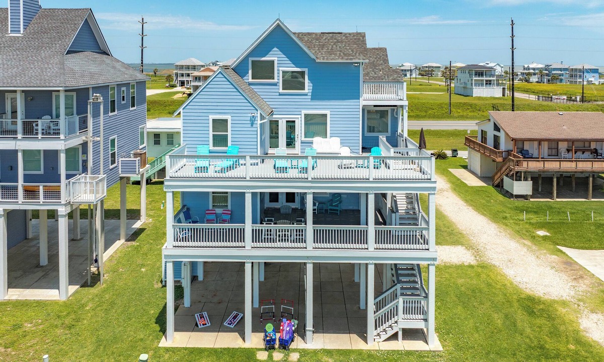 Galveston House | Beachfront 5BR * Private Beach Walkover Sleeps 16