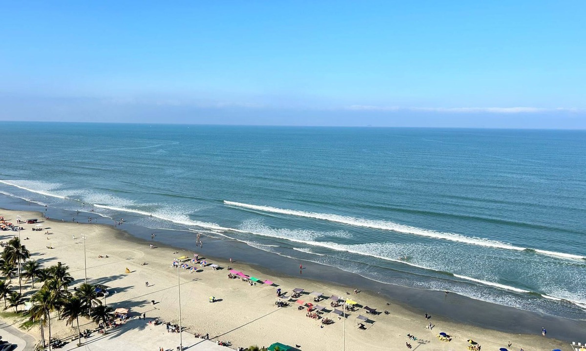 Peruibe Apartment | Beachfront Apartment – Stunning View with Wi-Fi (13) 99756 2285