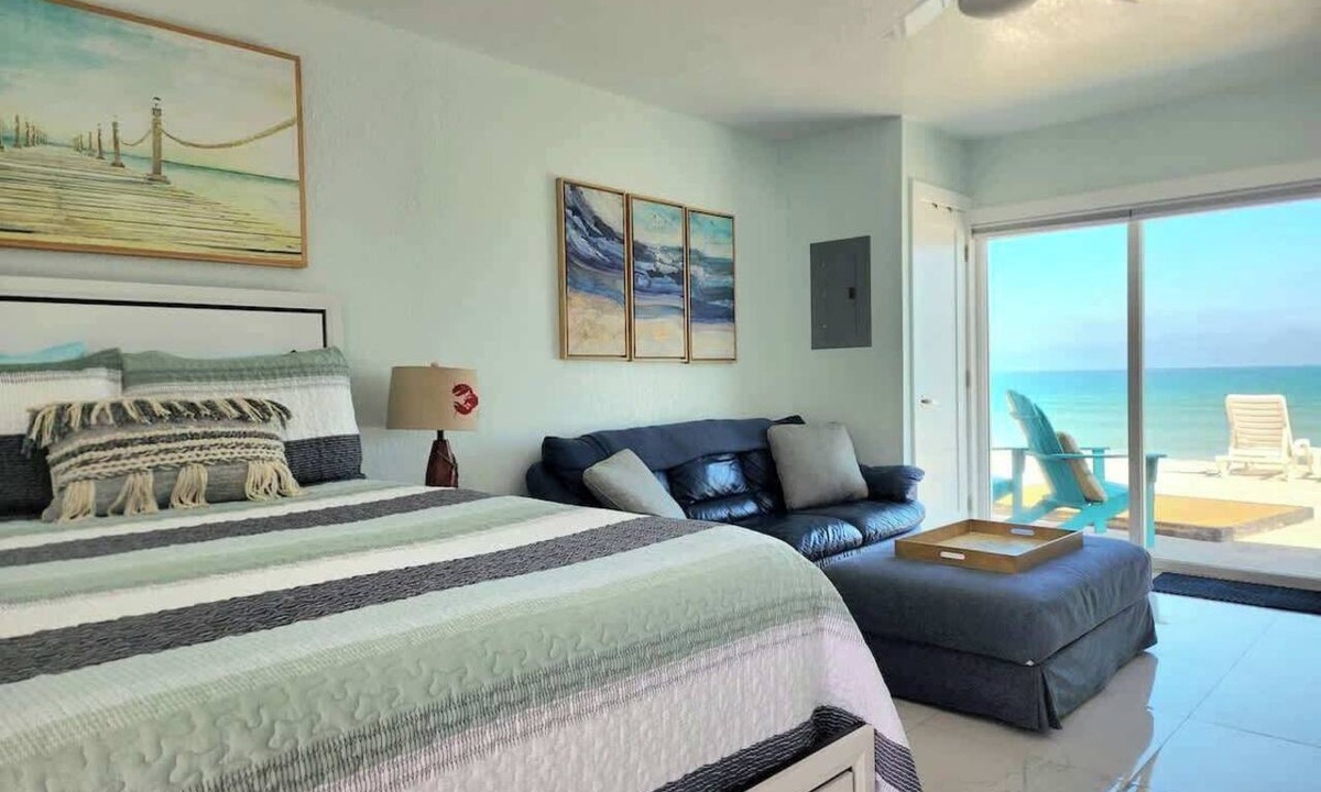 Melbourne Beach Apartment | Beachfront Apartment w/Ocean Views & Full Kitchen