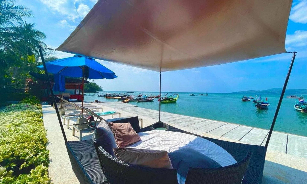 Cherngtalay Apartment | Beachfront Apartment - Walk in the sand!