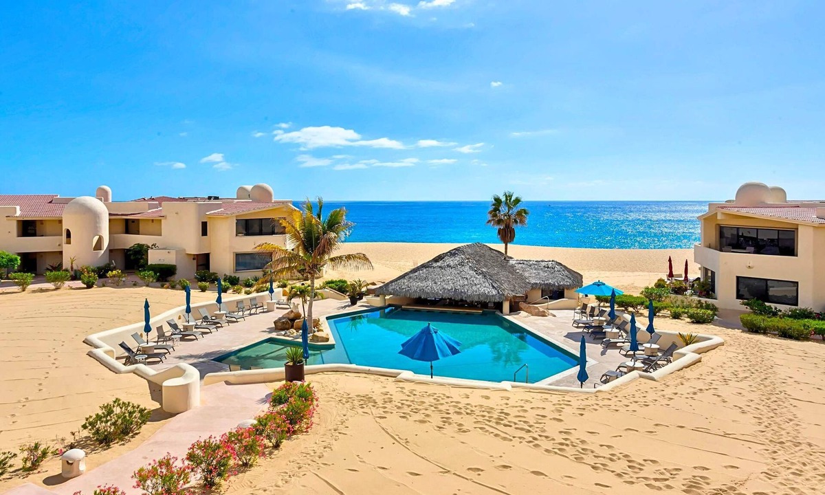 Marina Condo | Beachfront Bliss | Oceanview Terrace, Pools & BBQ