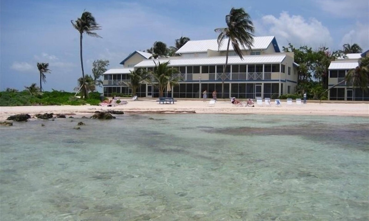 Rum Point Condo | Beachfront Bliss @ Rum & Kai! Top Floor Rum Point water views - 7th Night Free