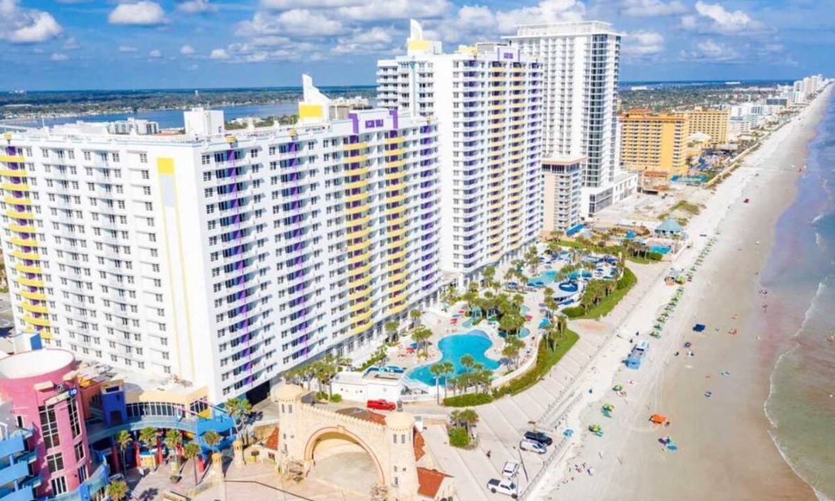 Daytona Beach Apartment | Beachfront Bliss at Ocean Walk Resort!
