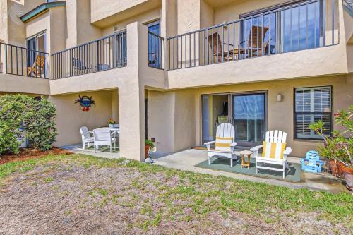 Amelia City House | Beachfront condo with outdoor pool, patio & washer/dryer - dog-friendly