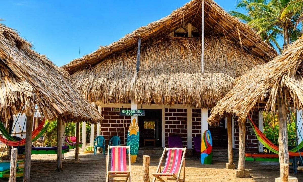 San Bernardo del Viento Cabin | Beachfront cottage,