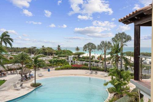 Oranjestad-West House | Beachfront - Deluxe View 1BR condo - E323-2