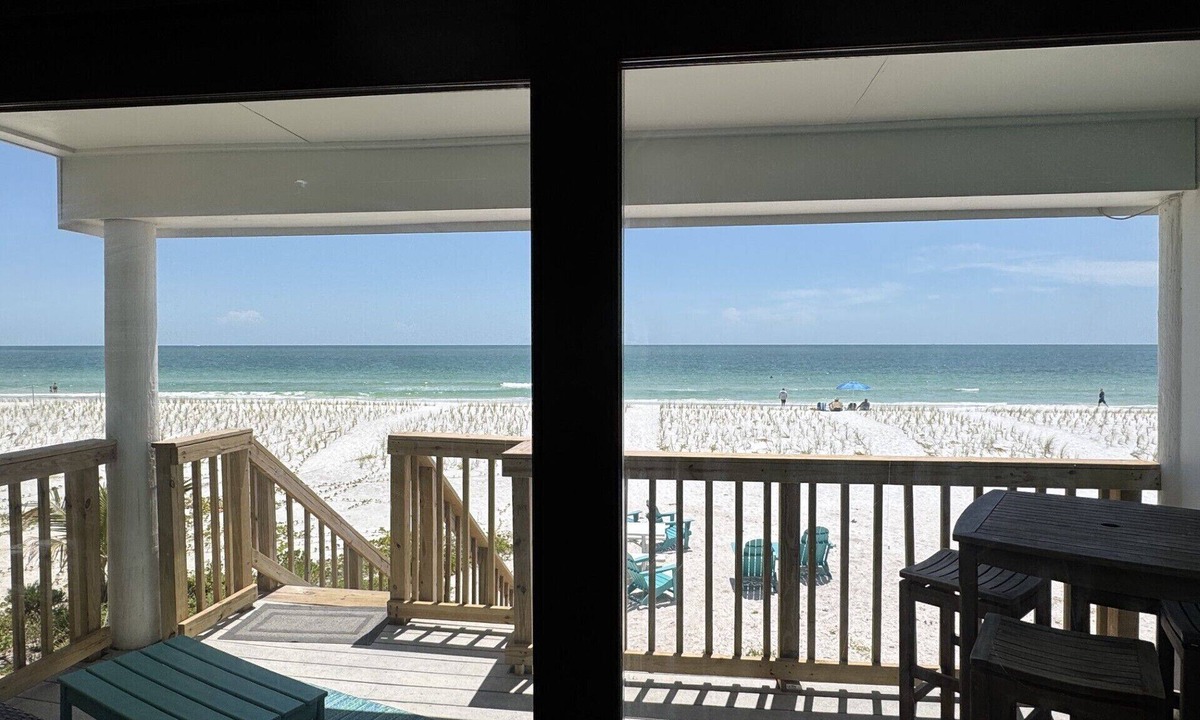 Sunset Beach House | Beachfront-Directly on the Sand - Sunset Beach, Treasure Island, Florida