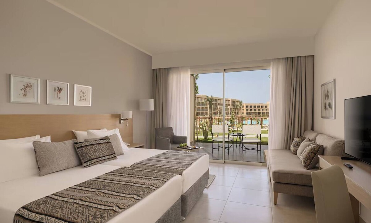 Hurghada Hotel | Beachfront Stay with Multiple Pools, Aquapark, Dining, Entertainment & Sports