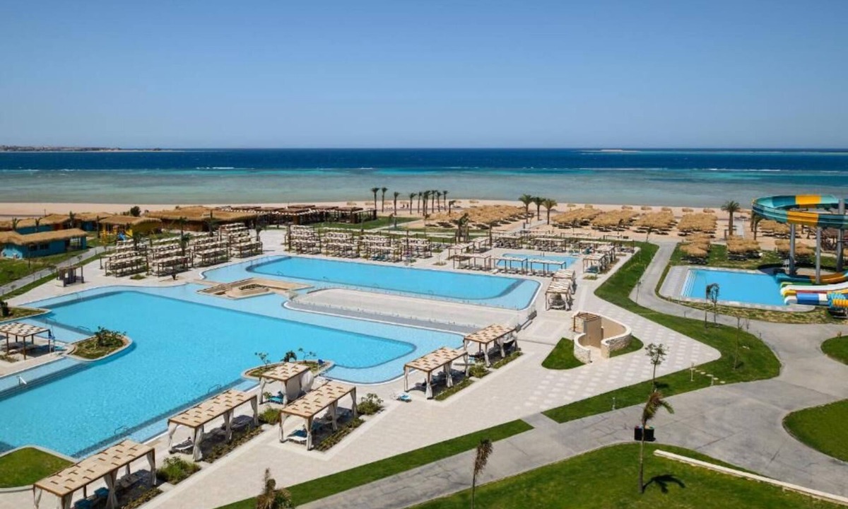 Hurghada Resort | Beachfront Escape with 250m Shoreline, Coral Reef Snorkeling, Spa & Beauty Salon
