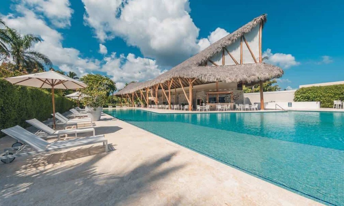Las Terrenas Apartment | Beachfront Family Retreat with Pool Access