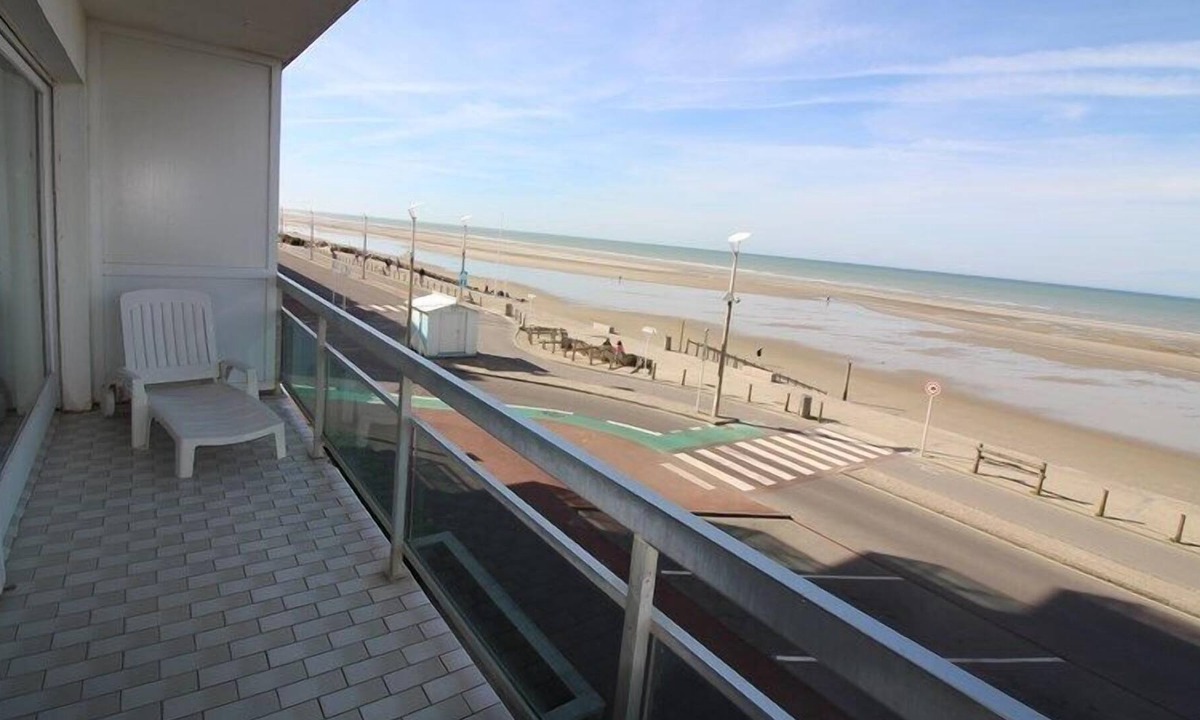 Hardelot-Plage Apartment | Beachfront apartment, 2 bedrooms, for 6 people in HARDELOT BEACH.