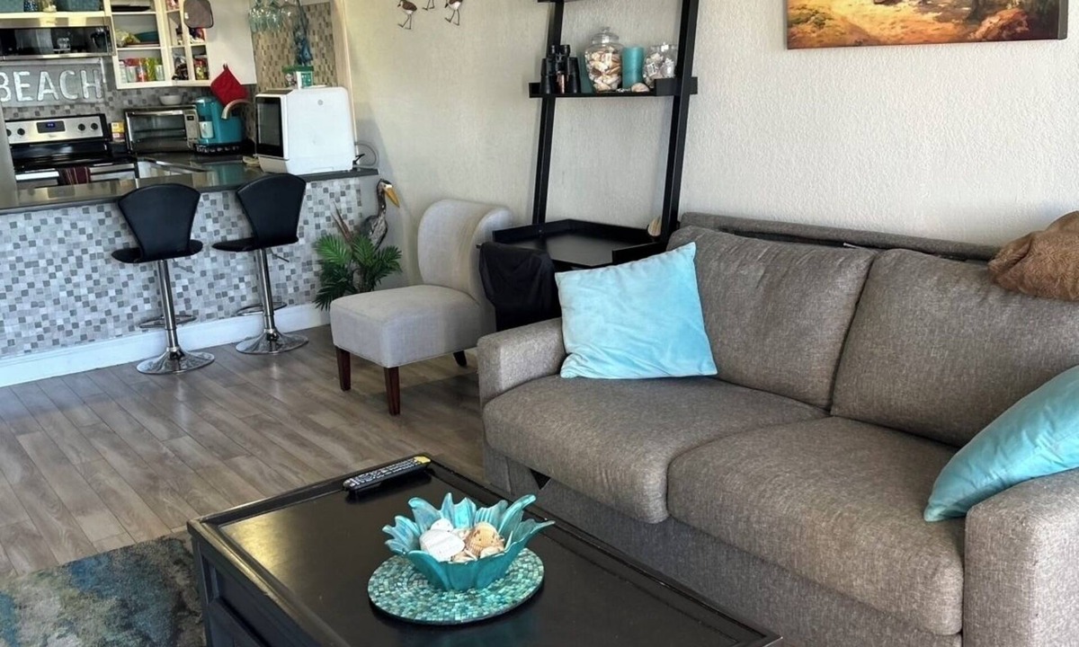 Sand Key Apartment | Beachfront Gated Condo on Sand Key Beach
