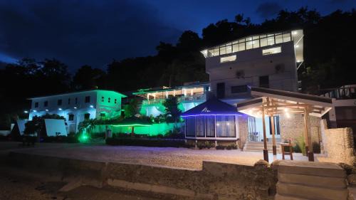 Boljoon Hotel | Beachfront Hostel