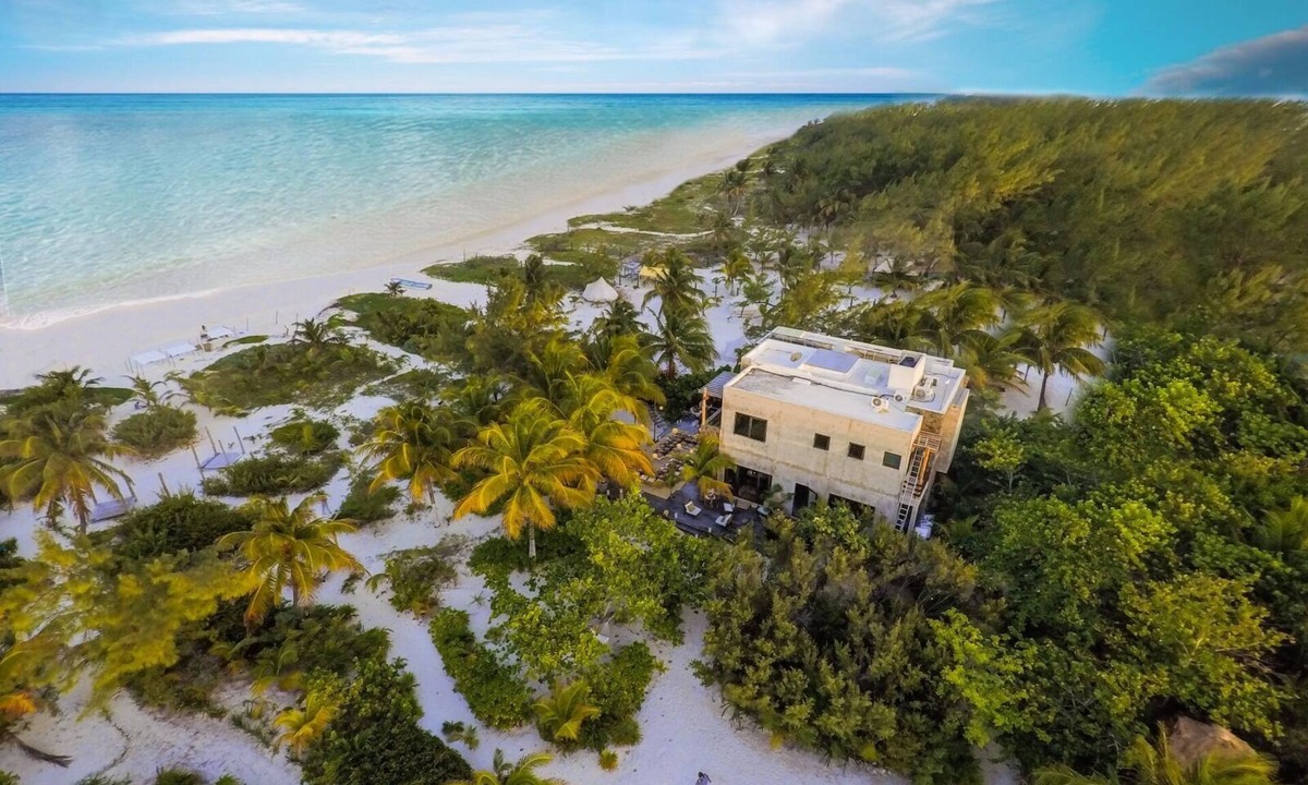Chacchoben House | Beachfront Luxurious Experience Location in Tulum - Casa Maya Kaan