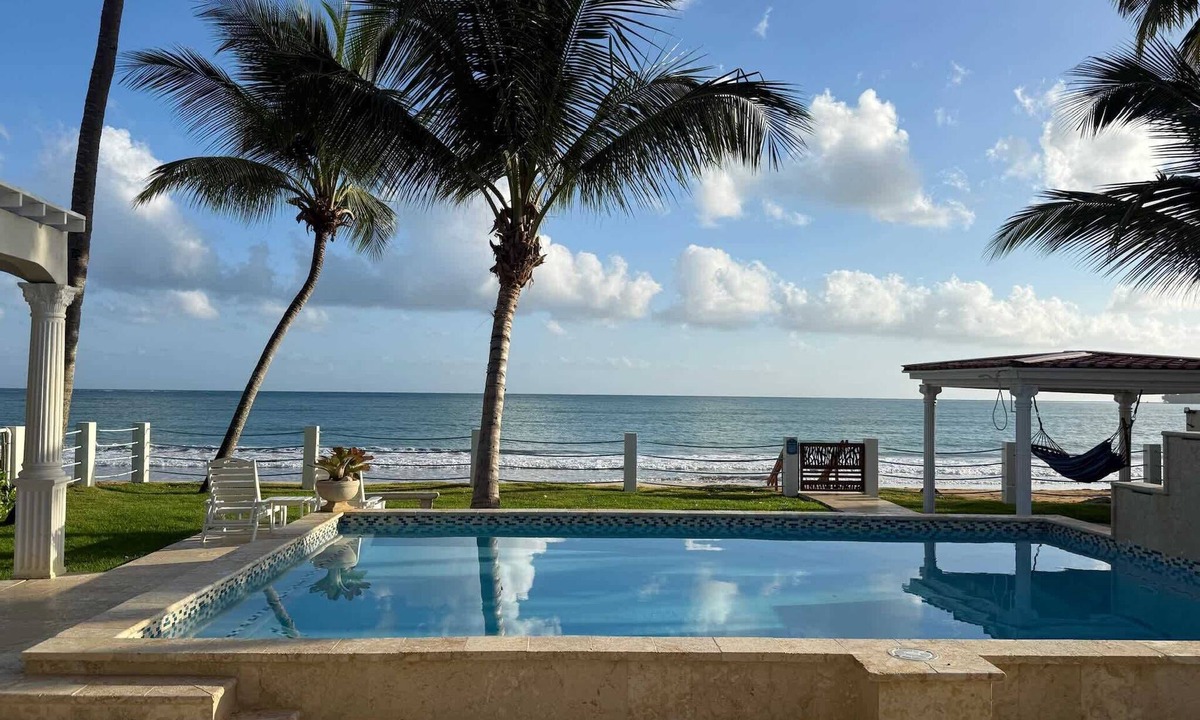 Playa Fortuna House | Beachfront, Luxury Bungalow, Private Premium Pool!
