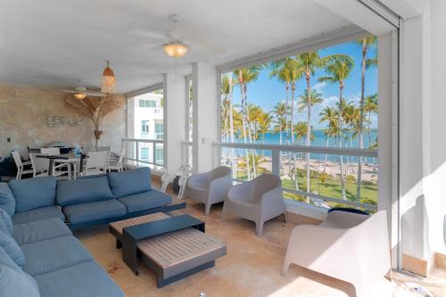 El Soco Apartment | Beachfront Luxury Condo PGA Ocean View 4BR