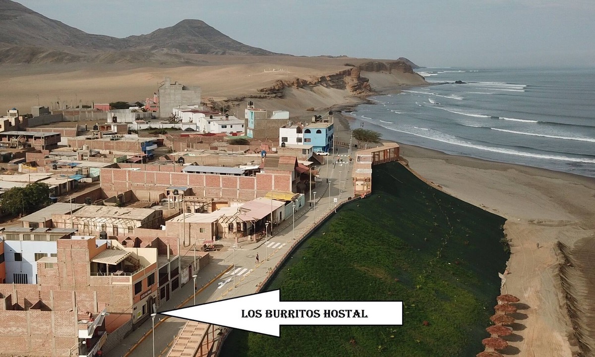 Puerto Chicama Hostel | Beachfront Mini-apartment in Los Burritos hostal