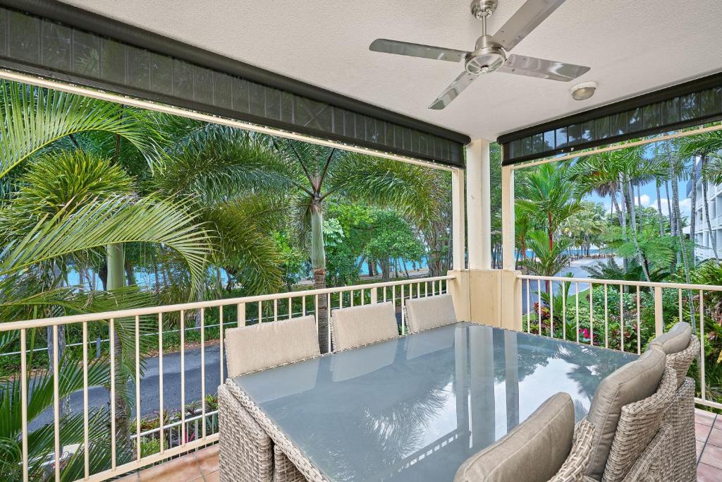 Clifton Beach Apartment | Beachfront On Arlington
